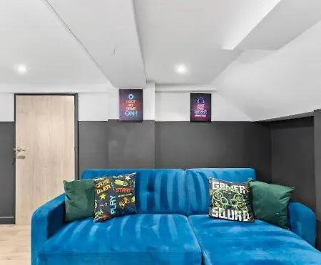 Σπίτι διακοπών Artists' Abode - Hot Tub Retreat Γουίτμπι